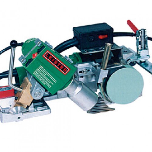 Universal FLOORING